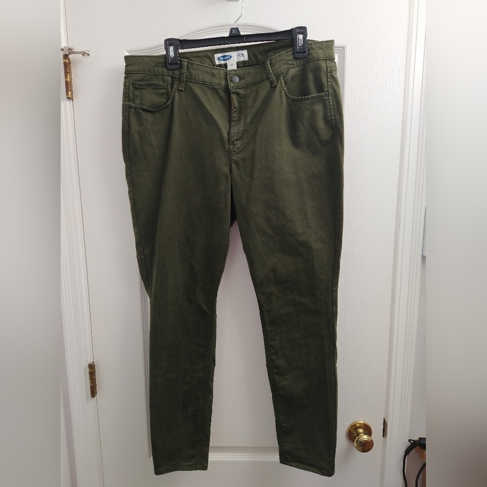 Rockstar Super Skinny Jeans size 16